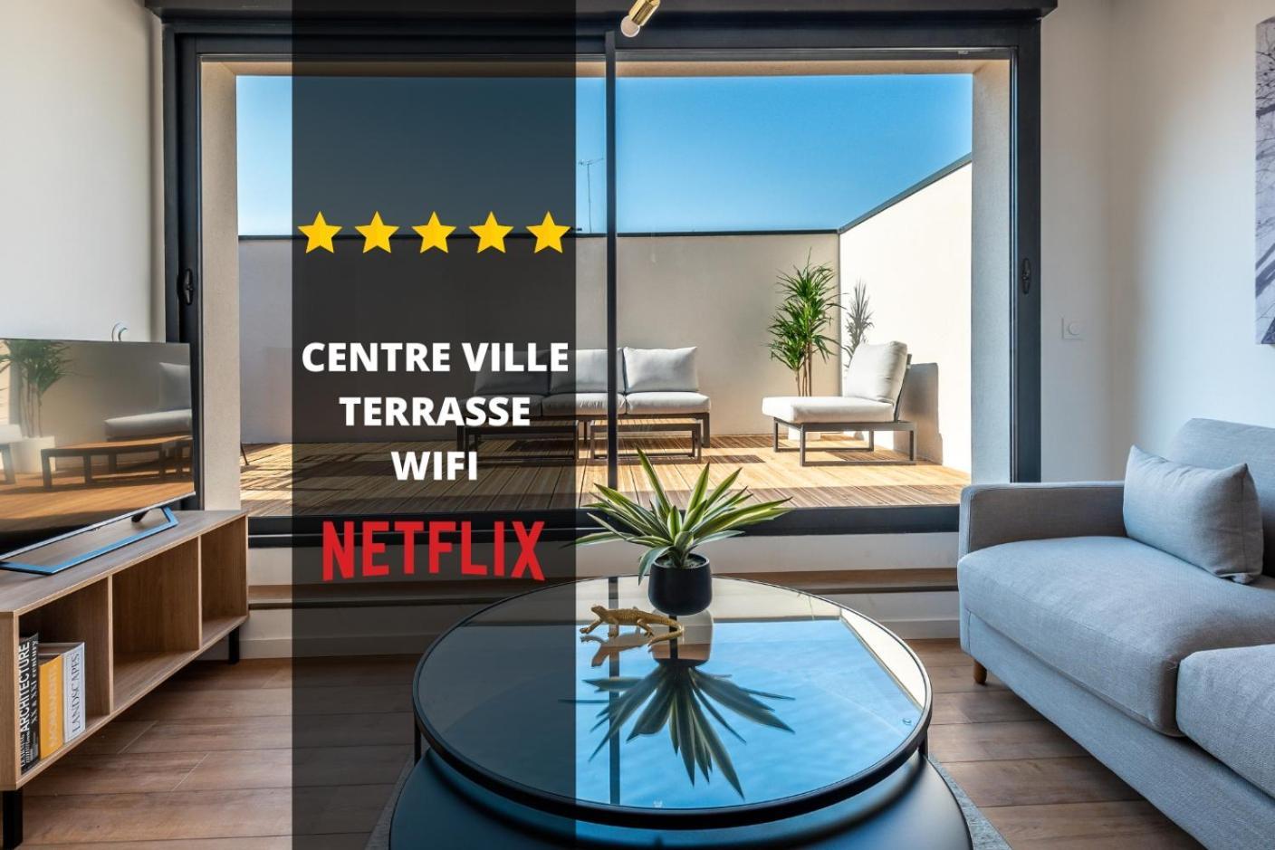 Downtown Rooftop - Centre Ville - Wifi - Terrasse - Netflix أميا المظهر الخارجي الصورة